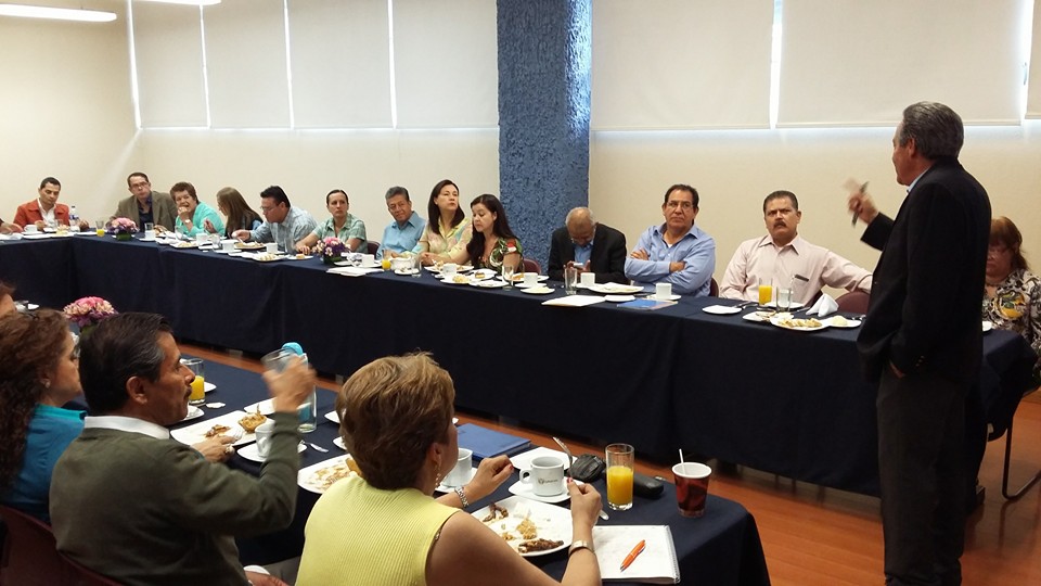 1er Charla-Desayuno Pensiones