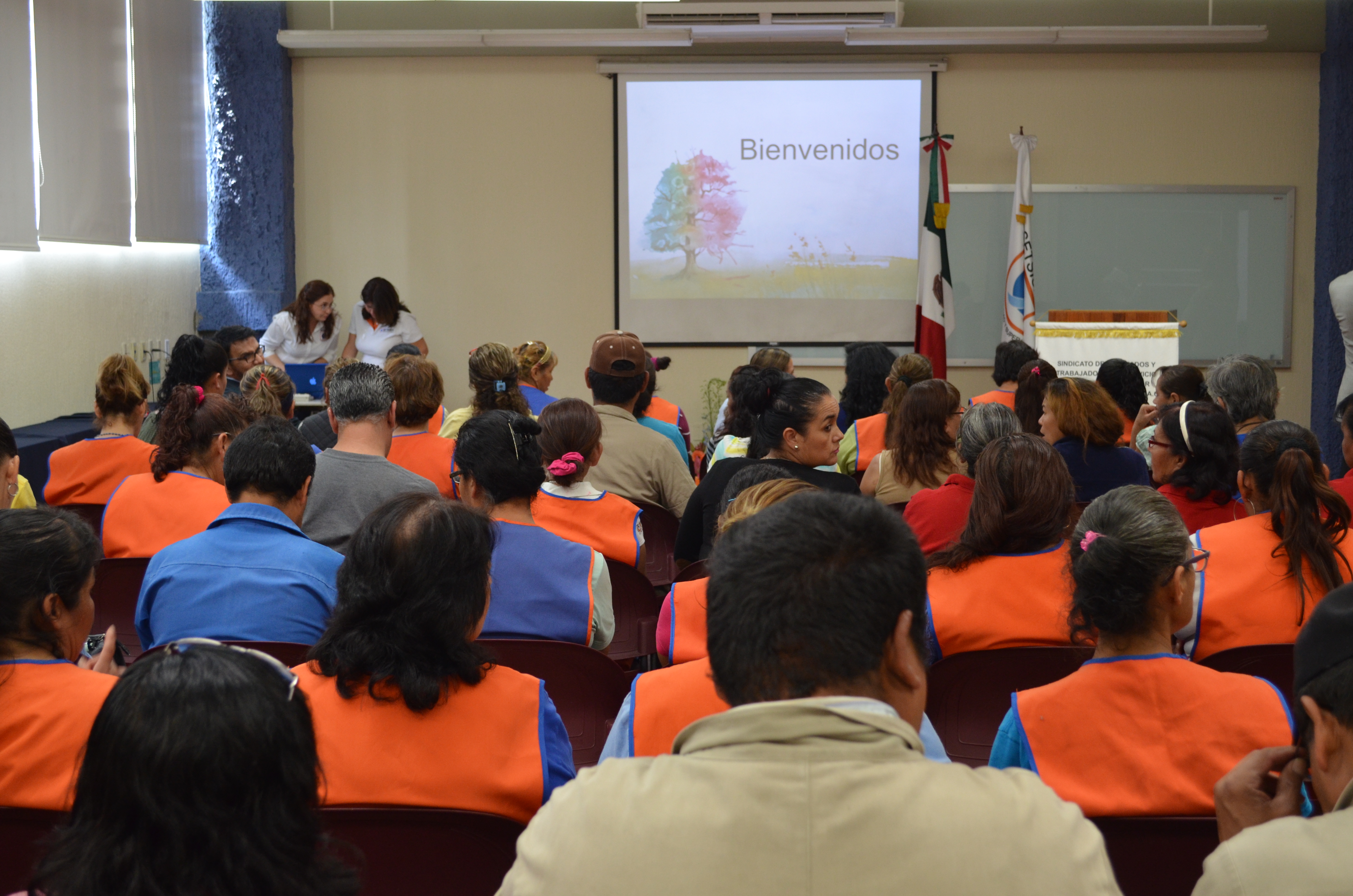 Día Internacional de la mujer y día de San José