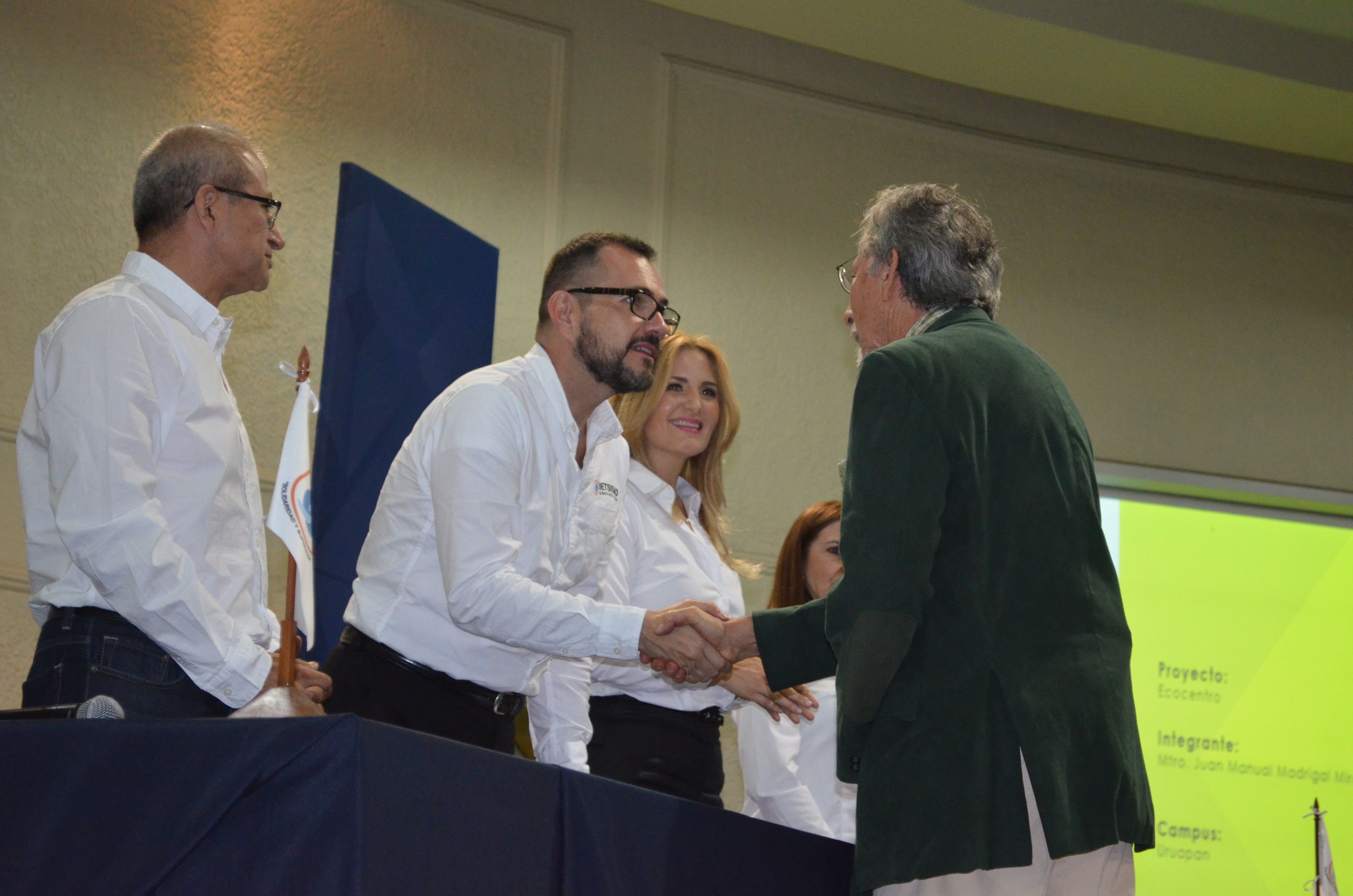 Toma de Protesta y Entrega de Premio Reconocimiento a lo Sobresaliente